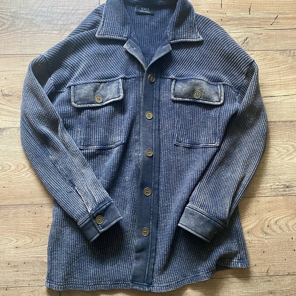 Women’s Textured shacket